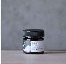 画像をギャラリービューアに読み込む, Fragrance Yes / Aroma Skin Cream