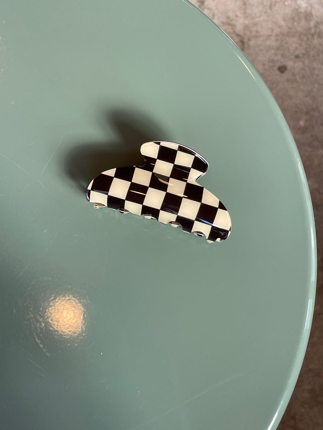 Checker Clip  Medium / The Birthday Club