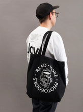画像をギャラリービューアに読み込む, Read More Photobooks Tote / Deadbeat Club
