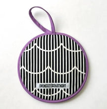 画像をギャラリービューアに読み込む, Pot Holder / Martine-Purple

