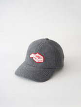 画像をギャラリービューアに読み込む, Pizza Wappen Cap  Fleece / TEMBEA
