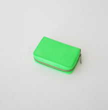画像をギャラリービューアに読み込む, TEMBEA  / MINI ZIP WALLET NEON
