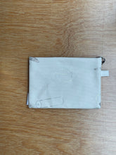 画像をギャラリービューアに読み込む, TEMBEA  / FLAT POUCH MEDIUM PRINT
