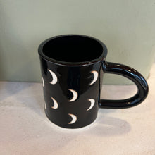 画像をギャラリービューアに読み込む, Small Spells/Ceramic  Moon Mug
