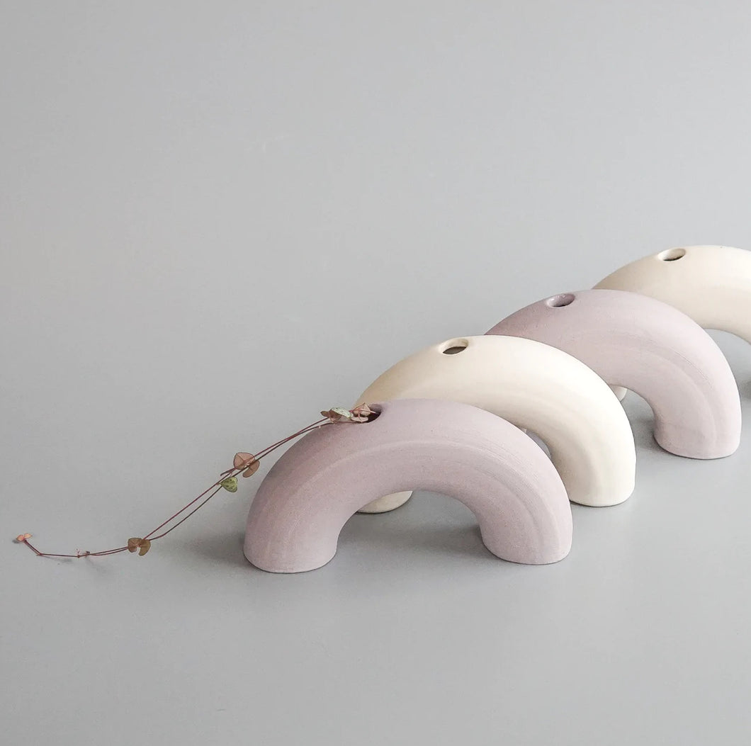 Arch Vase / EKUA CERAMICS