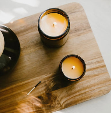 ブランド :P.F Candle Co. P.F.Candle  Co.はクリスティンとトーマス夫婦が創業、運営するロサンゼルスを拠点に活動する フレグランスカンパニーです。ハイエンドな品質と手の届く価格によって、人々の人生をより香りに溢れたものにすることを使命としています。FOLKS 仙台